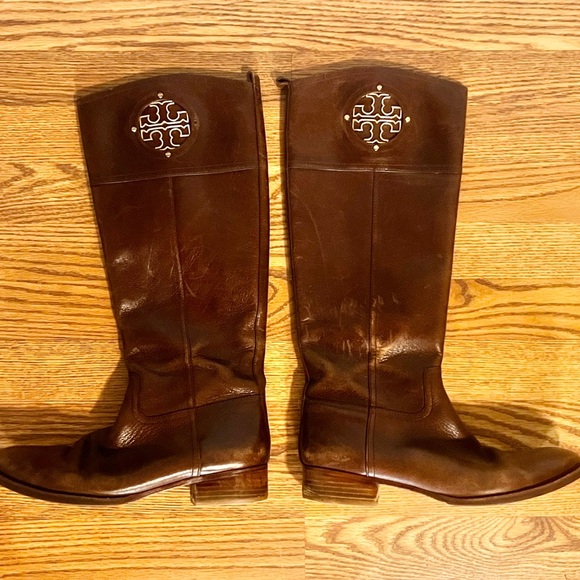 Tory Burch Leather Riding Boots - Size 10.5. (Fit more like a 10 in my opinion!) - Picture 4 of 7